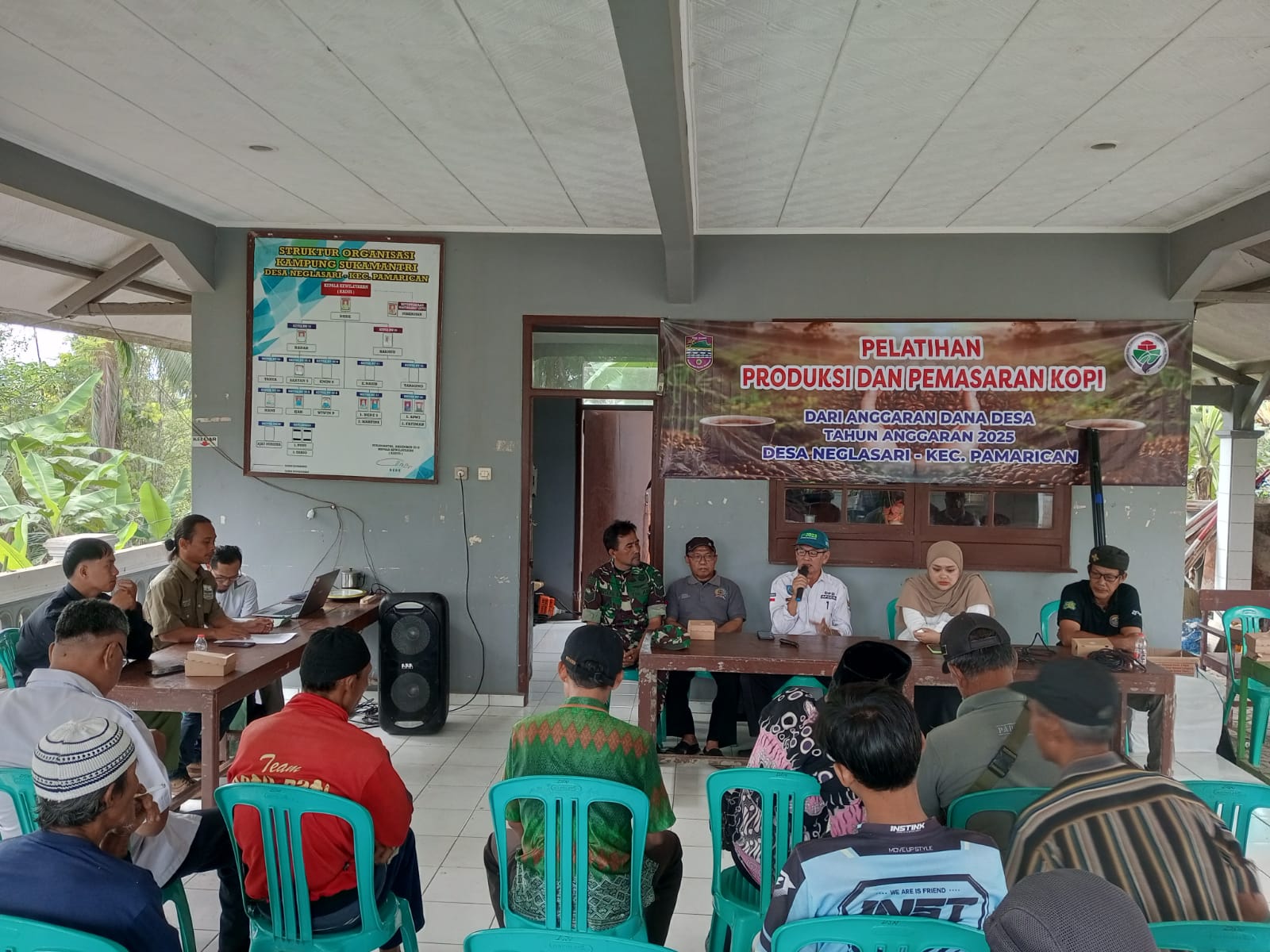 PELATIHAN PRODUKSI DAN PEMASAR...